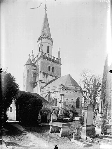 Clocher et abside, au sud-est