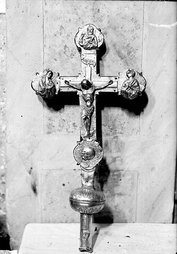 Croix processionnelle, face