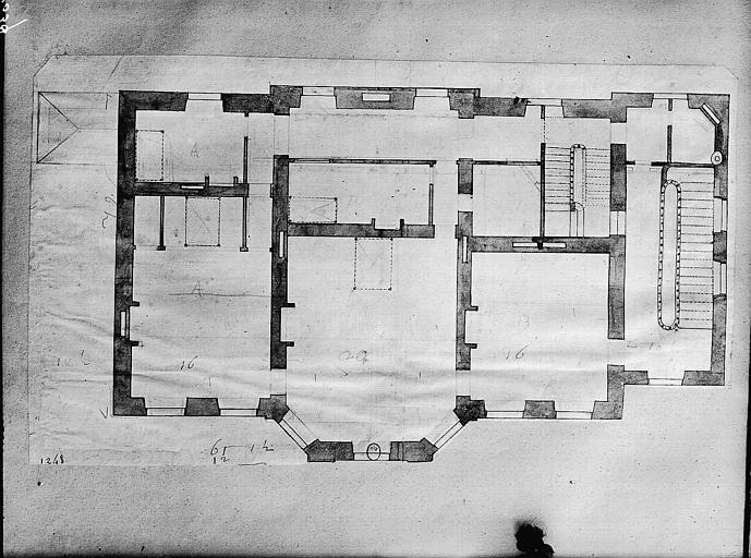 Pavillon des Bains, plan