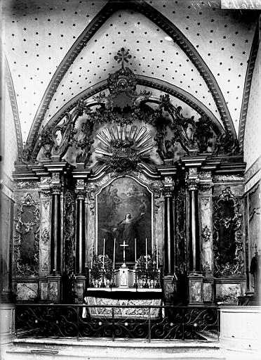 Chapelle, autel en bois et marbre - © Ministère de la Culture (France), Médiathèque du patrimoine et de la photographie, diffusion RMN-GP