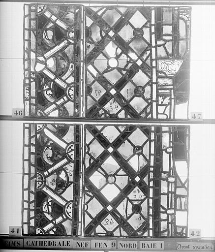 Vitrail, nef, fenêtre 9, au nord, baie 1, panneaux 41, 42, 46, 47