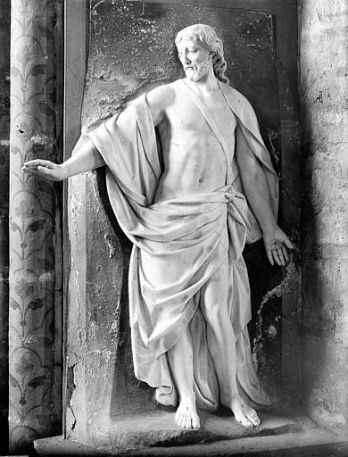 Statue du Christ, dans la chapelle des Apôtres