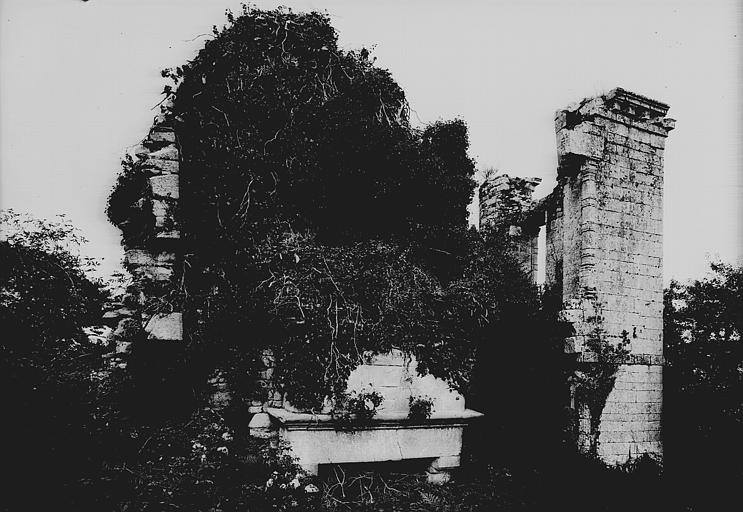 Ruines