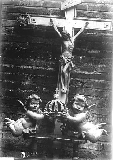 Crucifix, bois