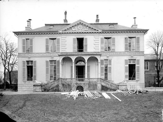 Façade sur le jardin