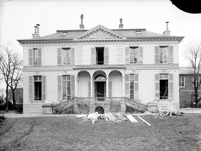 Façade sur le jardin