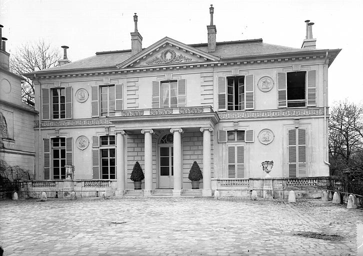 Façade sur cour