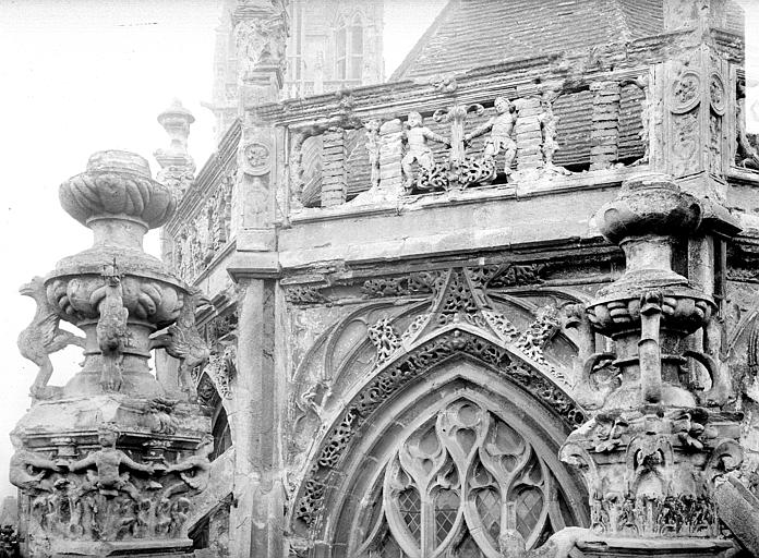 Balustrade, détail  et pinâcle