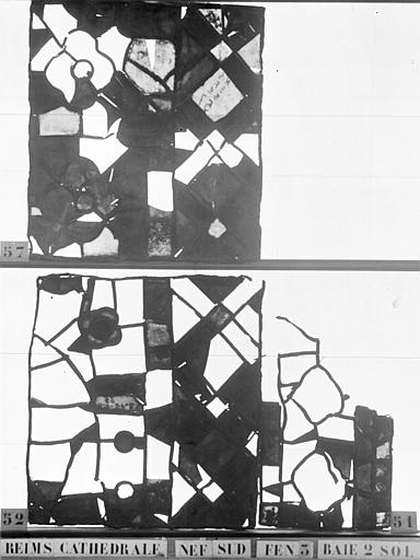 Vitrail, nef, côté sud, fenêtre 3, baie 2, panneau et débris au sol