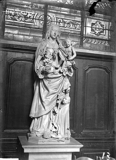 Vierge à l'Enfant