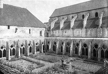 Cloître