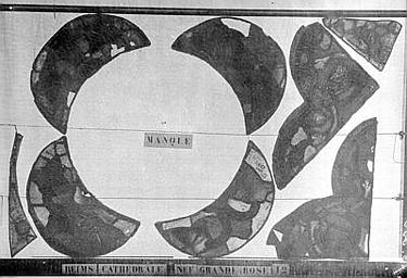 Vitrail, grande rose, lancette, panneau avant restauration