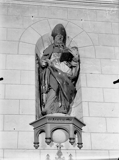 Statue de saint Augustin