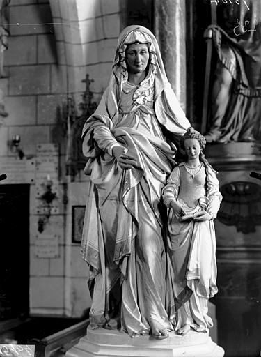 Statue de sainte Anne et la Vierge en terre cuite