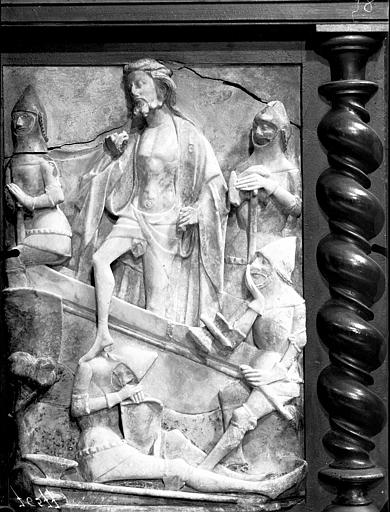 Bas-relief : Résurrection du Christ