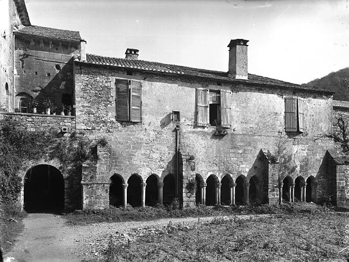 Cloître