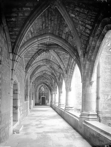 Galerie, cloître