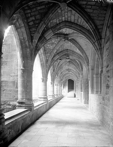 Galerie, cloître