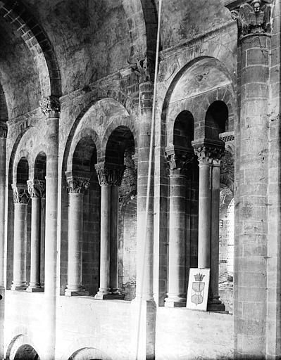 Triforium, travées