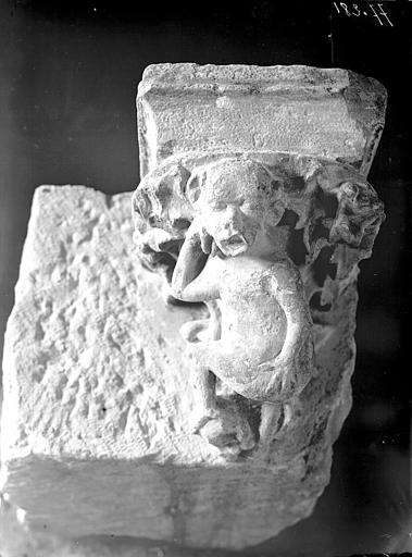 Console, fragment