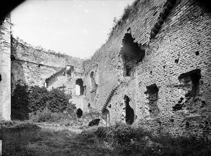 Cour intérieure : Angle nord-ouest