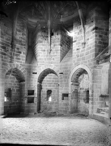 Donjon circulaire : Salle du deuxième étage