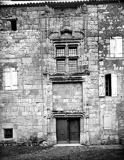 Façade : Porte et fenêtre