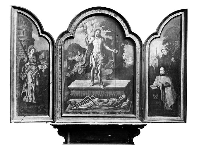 Triptyque peint, Christ triomphant. Triptyque peint : La Résurrection, sainte Barbe et le chanoine Robert de saint Martin