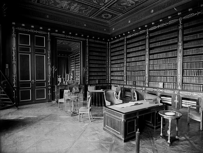 Cabinet de travail (bibliothèque) de Napoléon Premier