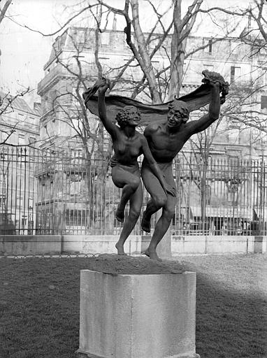 Groupe en bronze, la Pavlova et son danseur par un artiste américain