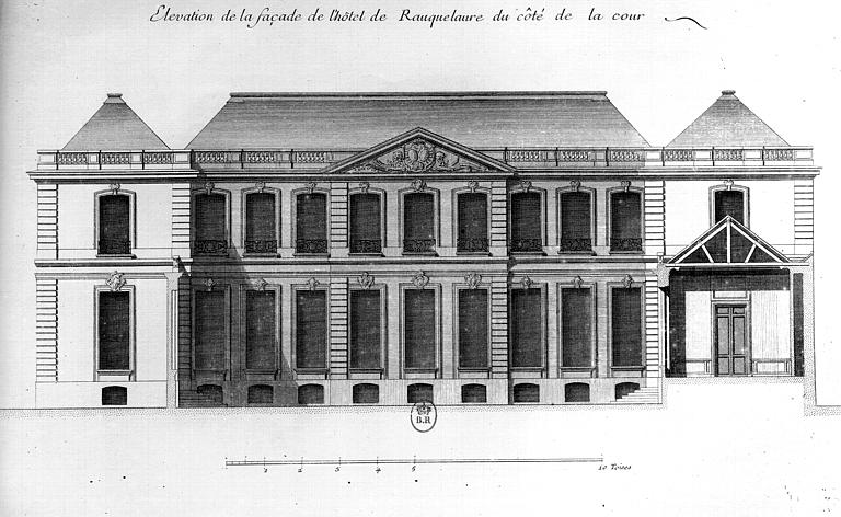 Elévation côté de la cour