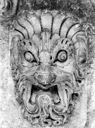 Mascaron provenant du Pont-Neuf
