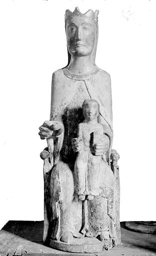 La Vierge et l'Enfant, de face