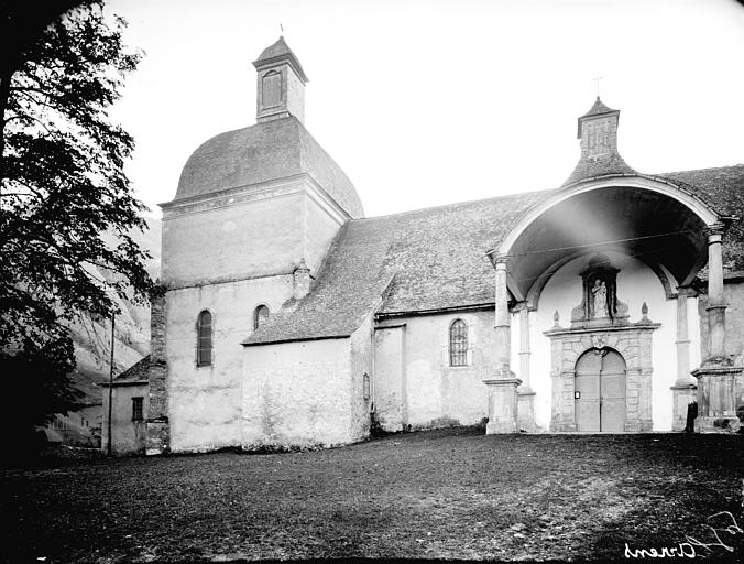 Porche, partie latérale