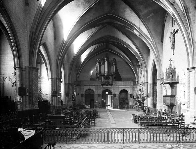 Nef vue du choeur