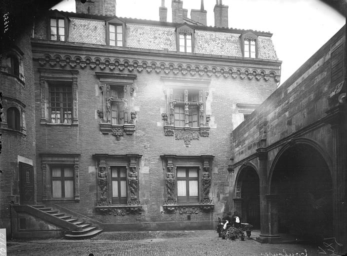 Façade sur cour