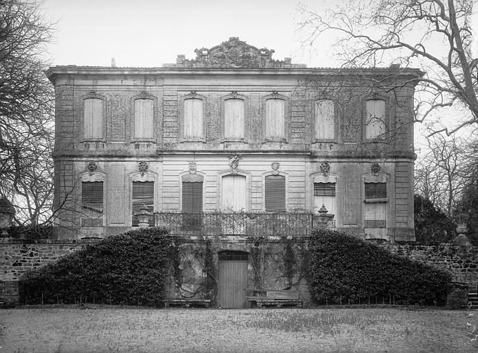 Façade du côté du parc