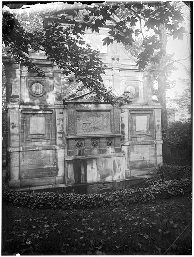 Fontaine Médicis