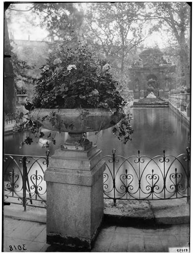 Fontaine Médicis