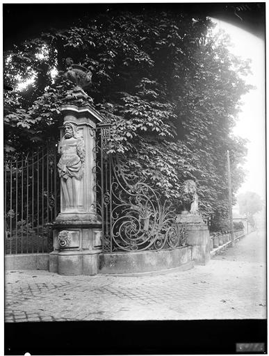 Vue de la grille d'entrée