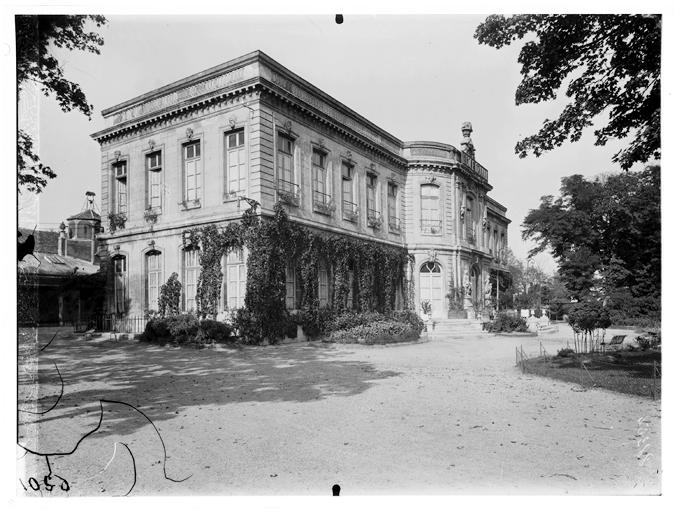 Façade sur jardin