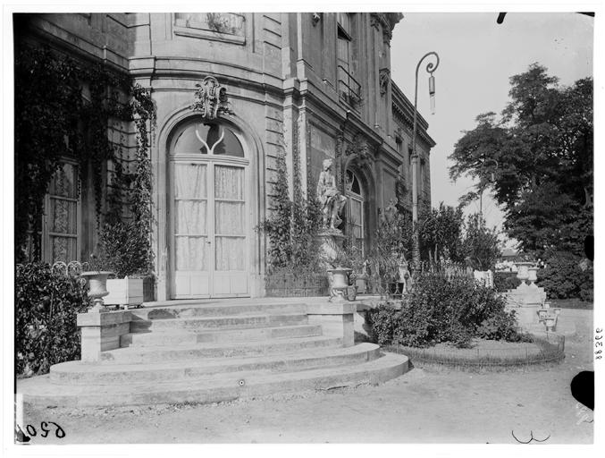 Façade sur jardin