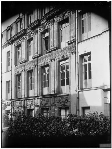 Façade sur cour