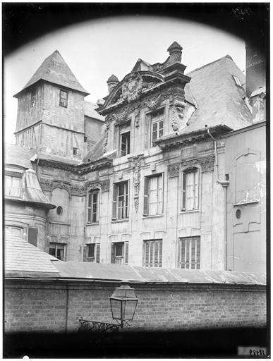 Façade sur cour