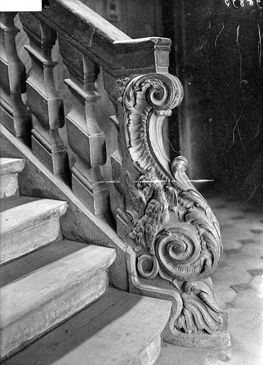 Escalier : Départ de la rampe