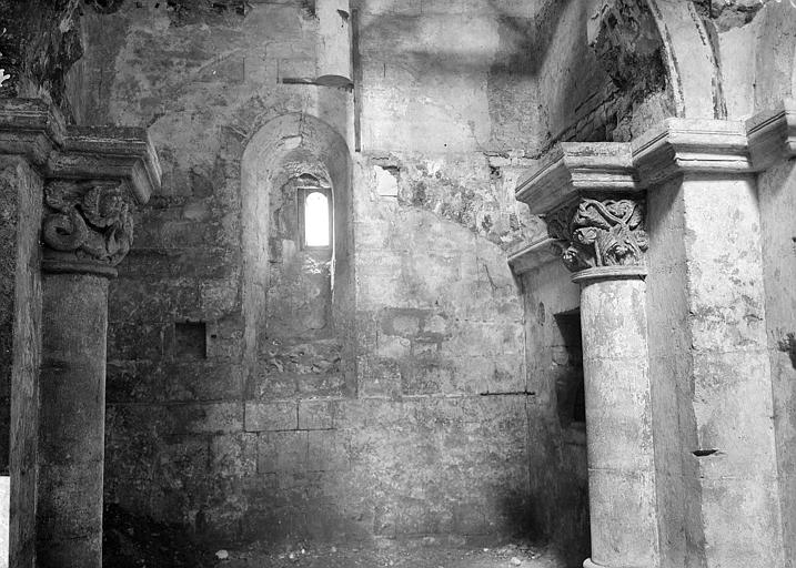 Crypte Saint-Augustin : Vue intérieure de la chapelle absidiale sud