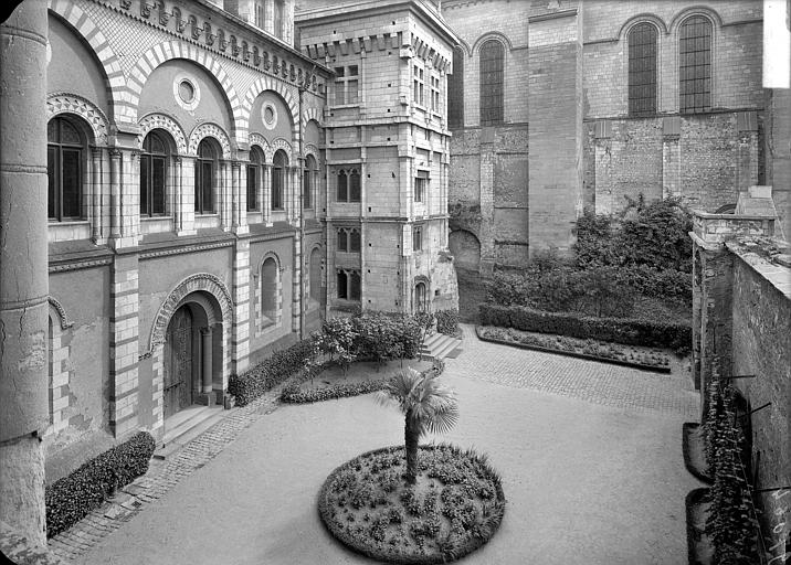 Façade sur cour