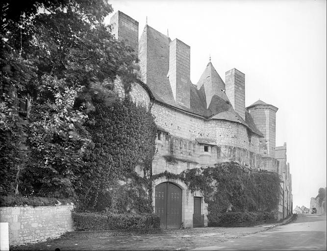 Façade d'entrée, côté nord-est