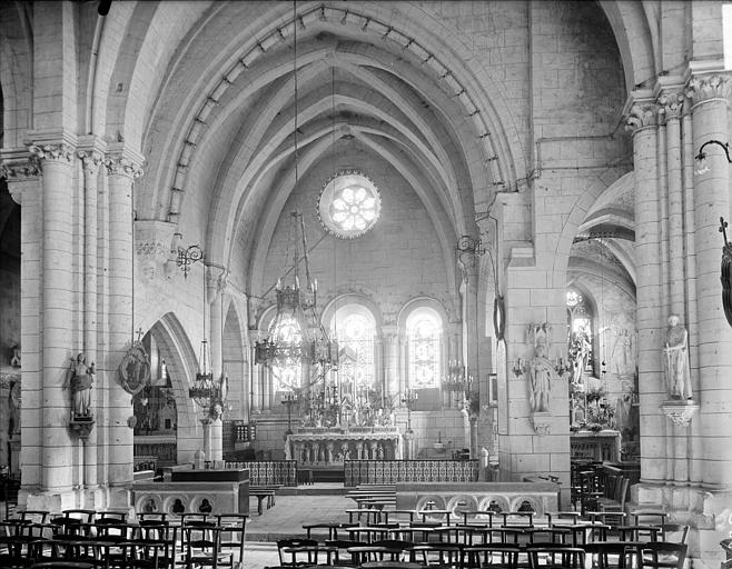 Vue intérieure du choeur