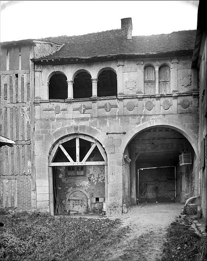 Façade sur cour